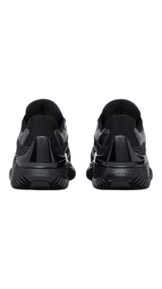 Valentino Garavani wade runner