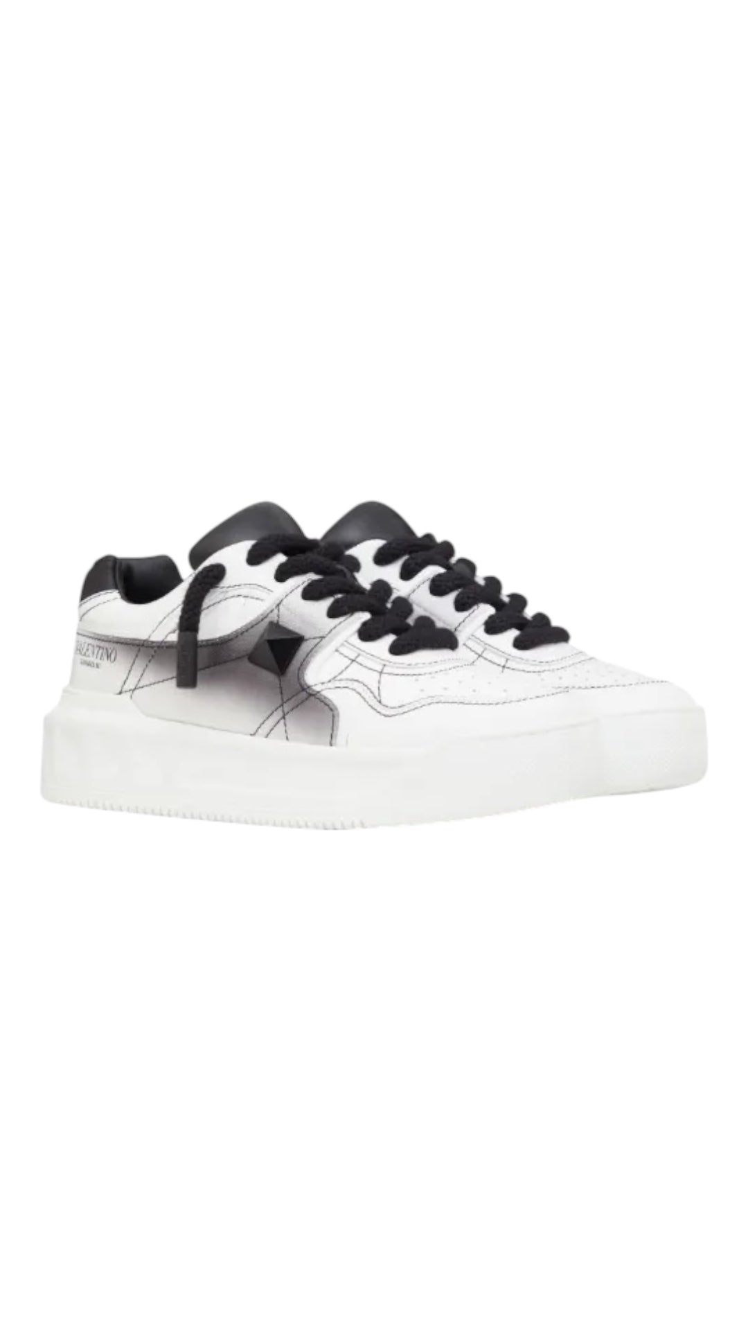Valentino Garavani one stud