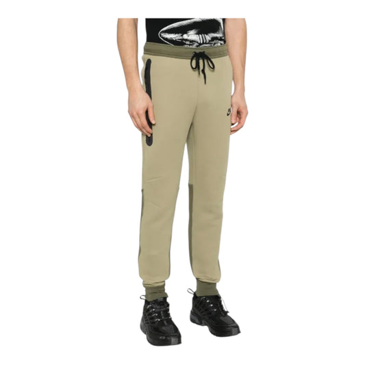 Nike tech fleece tracksuit