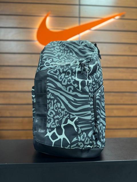 Nike backpack elite