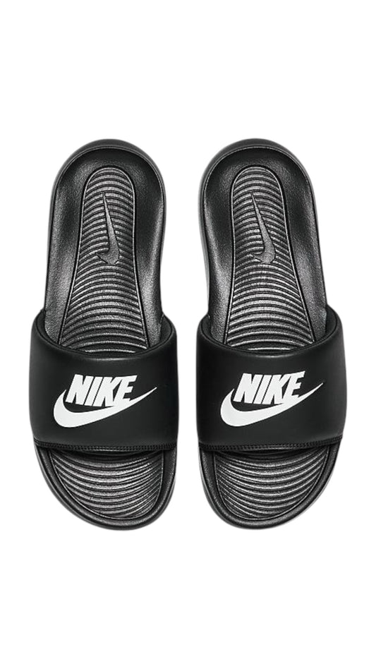 Nike victori one slides