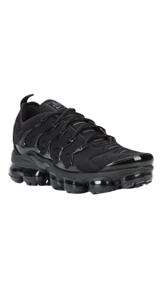 Nike vapormax plus tn black