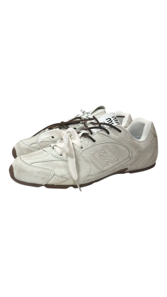 New balance x miu miu 530