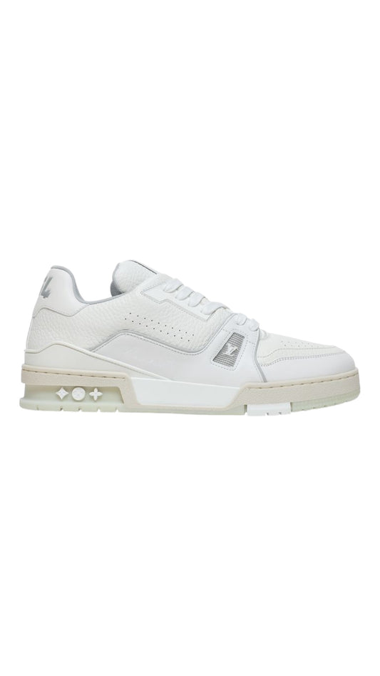 Louis Vuitton trainer low white