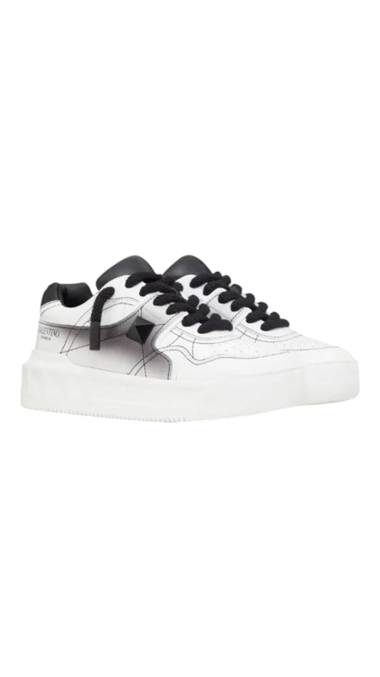 Valentino Garavani one stud