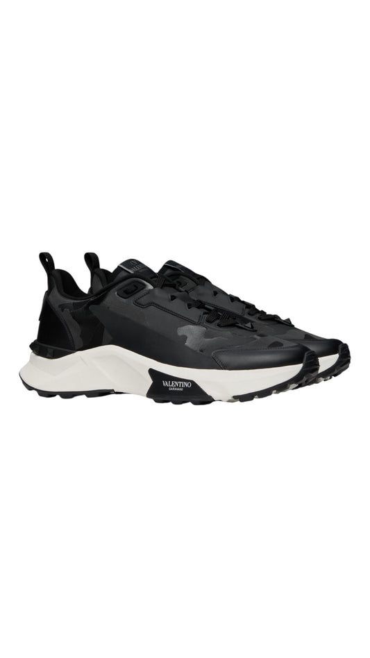 Valentino Garavani true act sneakers