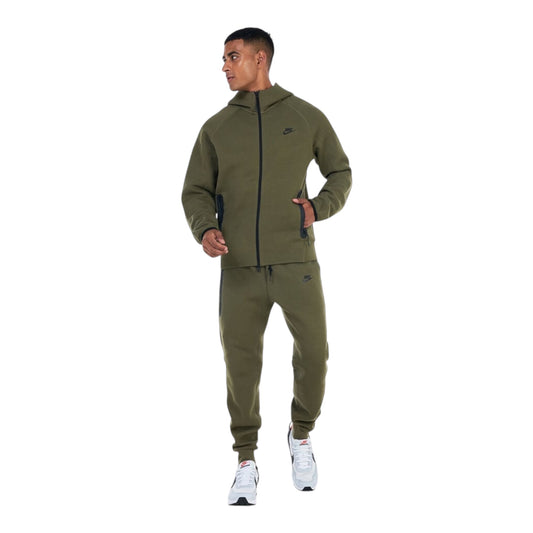 Nike tech fleece tracksuit